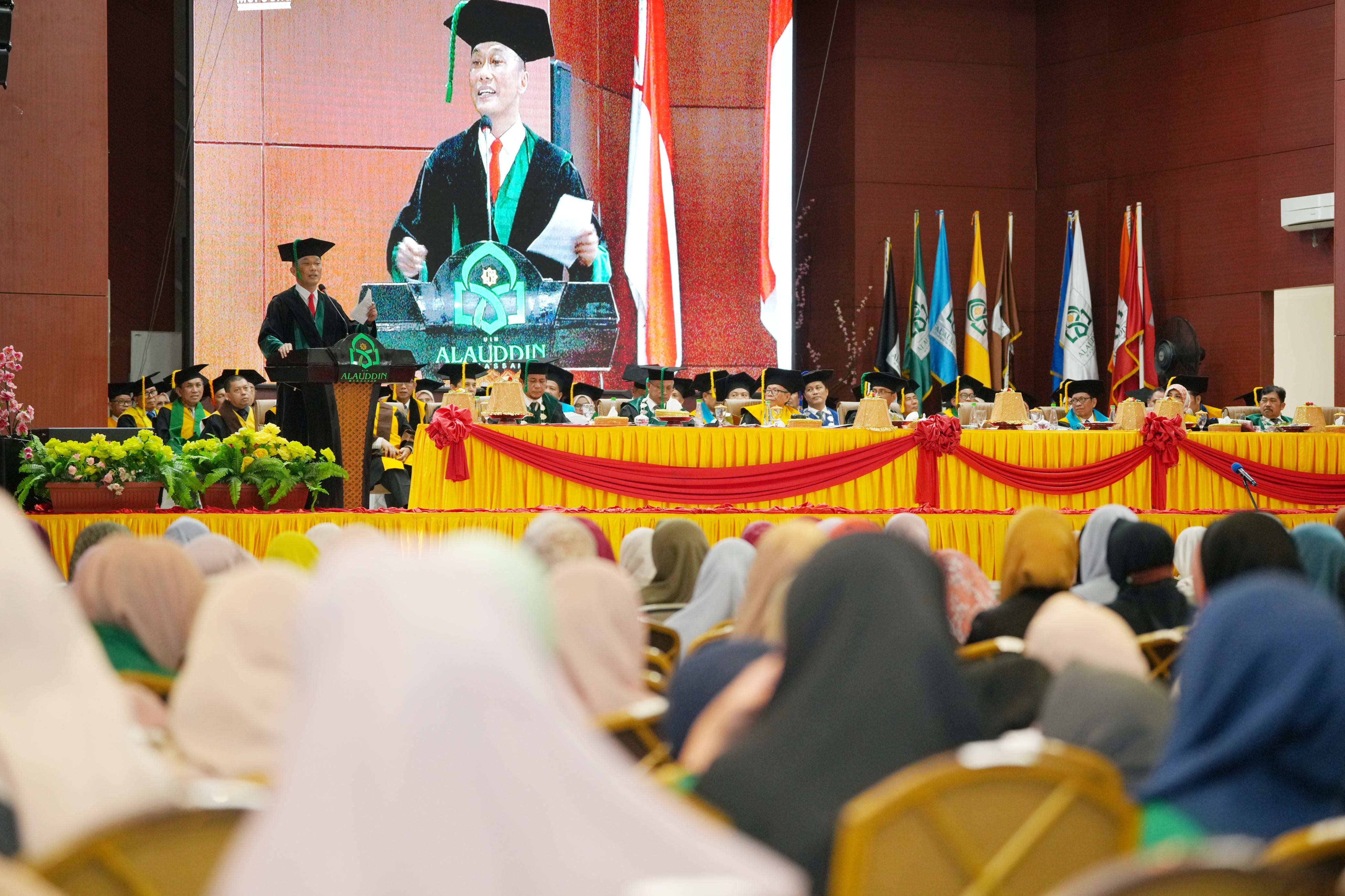 Hadiri Pengukuhan Tiga Guru Besar UIN Alauddin, Rektor Hamdan Juhannis: Prof Zudan Pemimpin yang Vis
