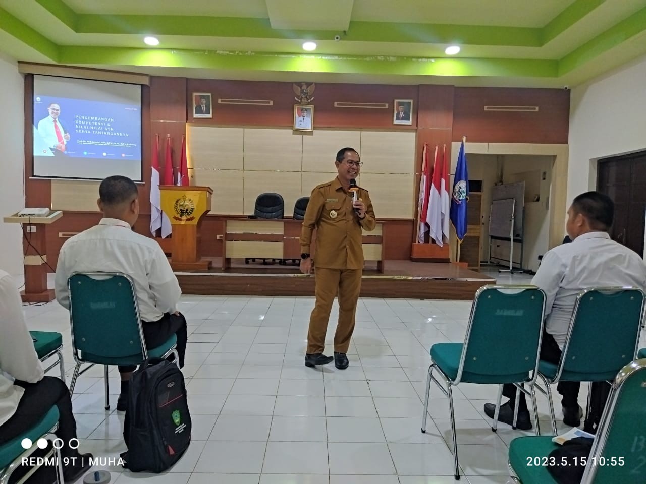 39 PESERTA LATSAR PEMKAB. MAROS DAPATKAN MOTIVASI DARI PROF. JUFRI