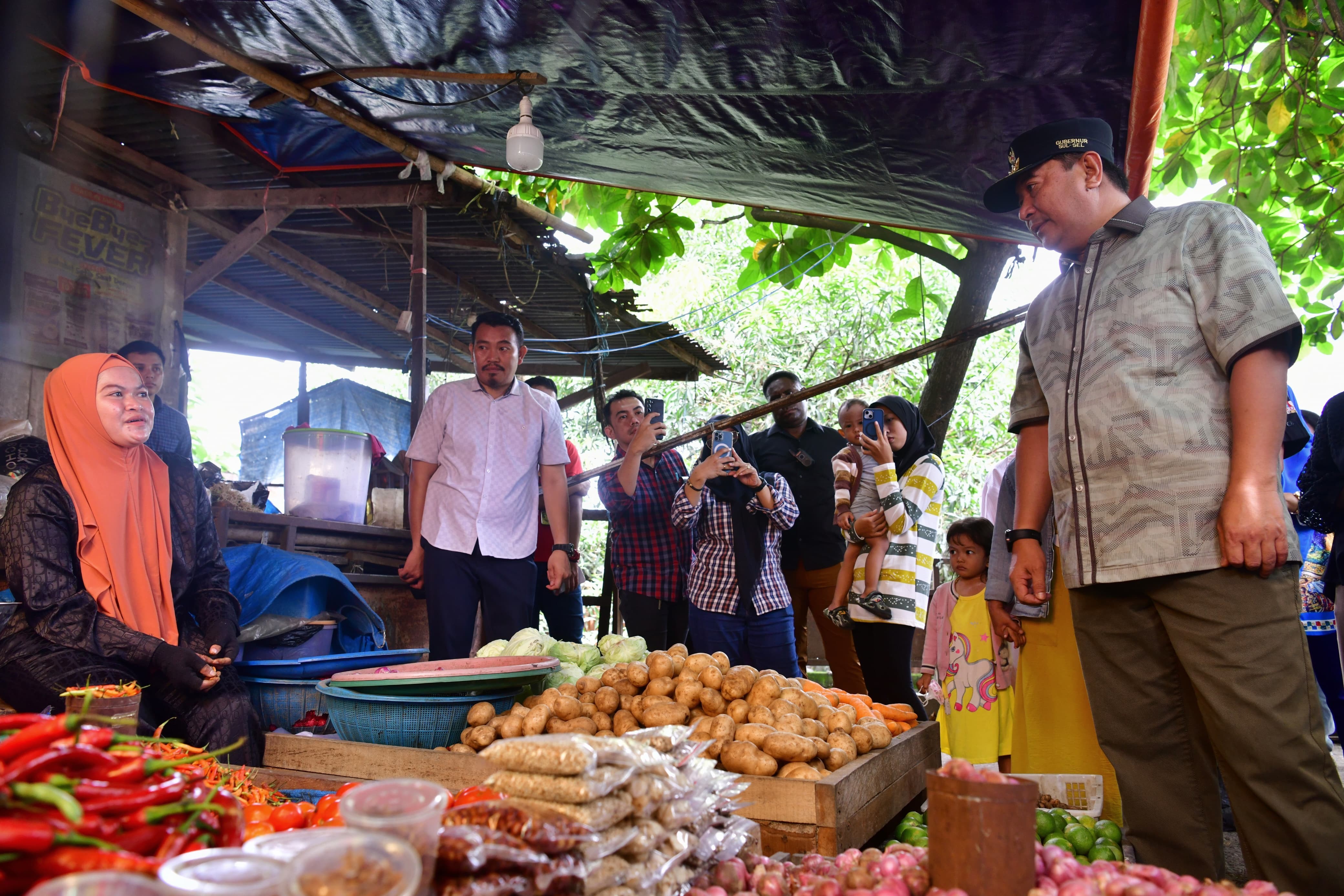 STOK BERAS SULSEL SELAMA RAMADAN HINGGA JULI 2024 DIJAMIN AMAN 