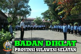 UPACARA PEMBUKAAN DIKLAT PRJABATAN GOLONGAN II & III ANGKATAN III & IV K2 BADAN DIKLAT PROV. SULSEL