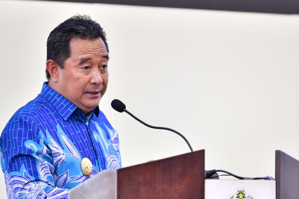 PEMERINTAH PUSAT PERCEPAT KONEKTIVITAS JALAN DAERAH, SULSEL KEBAGIAN DANA IJD Rp. 900 MILIAR