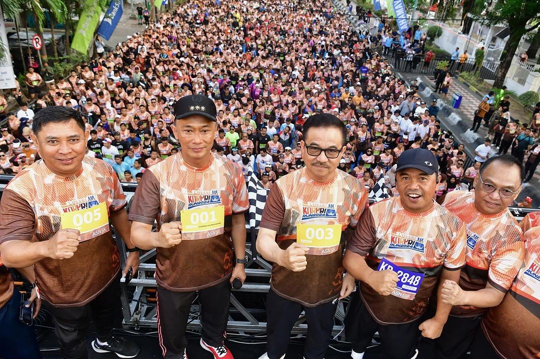 Ketua DP Korpri Nasional juga PJ Gubernur Sulsel, Prof Zudan resmi melepas peserta Korpri RUN2024