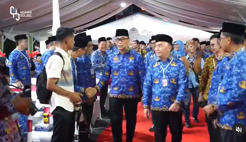 PEMBUKAAN MTQ KORPRI NASIONAL VII DI KOTA PALANGKARAYA OLEH WAPRES RI DIDAMPINGI OLEH PROF ZUDAN