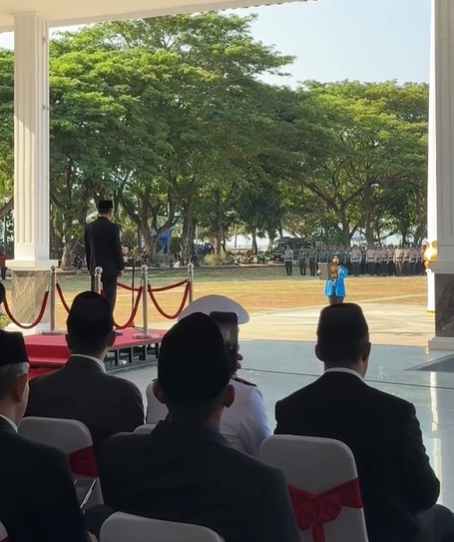 UPACARA PERINGATAN HARI SUMPAH PEMUDA DI LAPANGAN PANTAI SERUNI KABUPATEN BANTAENG 