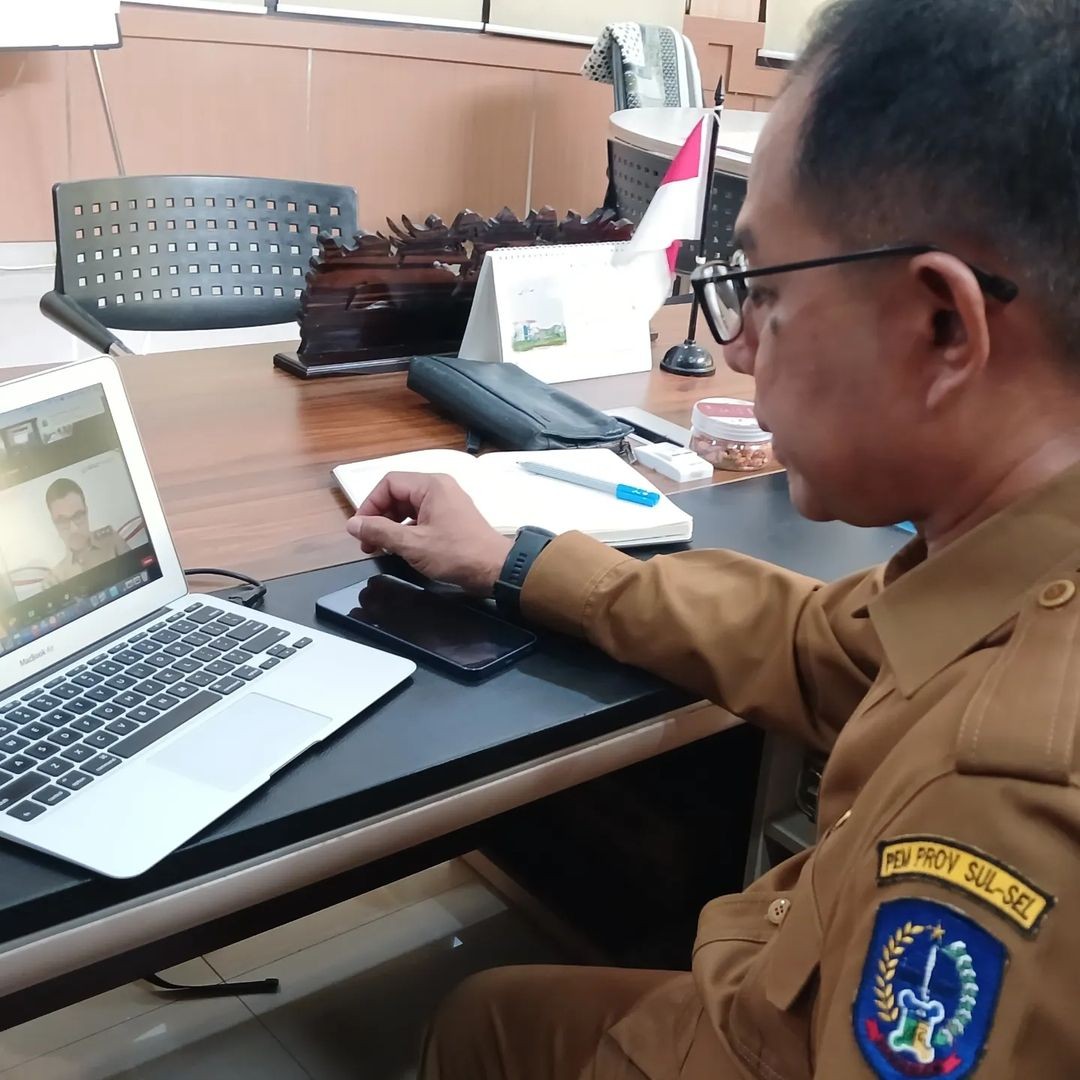 BPSDM PROVINSI SULSEL IKUTI APEL PAGI VIRTUAL DIPIMPIN PJ. GUBERNUR