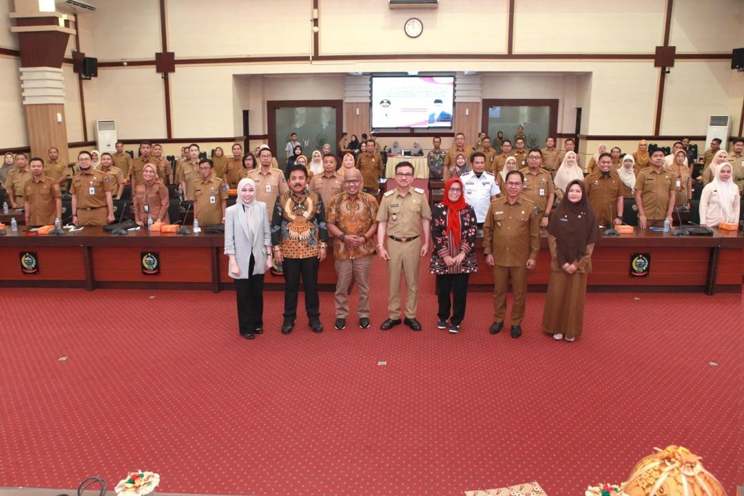 DIGITAL LEADERSHIP: LANGKAH TRANSFORMASI BIROKRASI SULAWESI SELATAN DI ERA DIGITAL