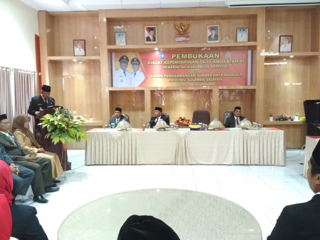 BUPATI SOPPENG  : SEMUA PEJABAT HARUS MAMPU MENGUASAI BIDANGNYA