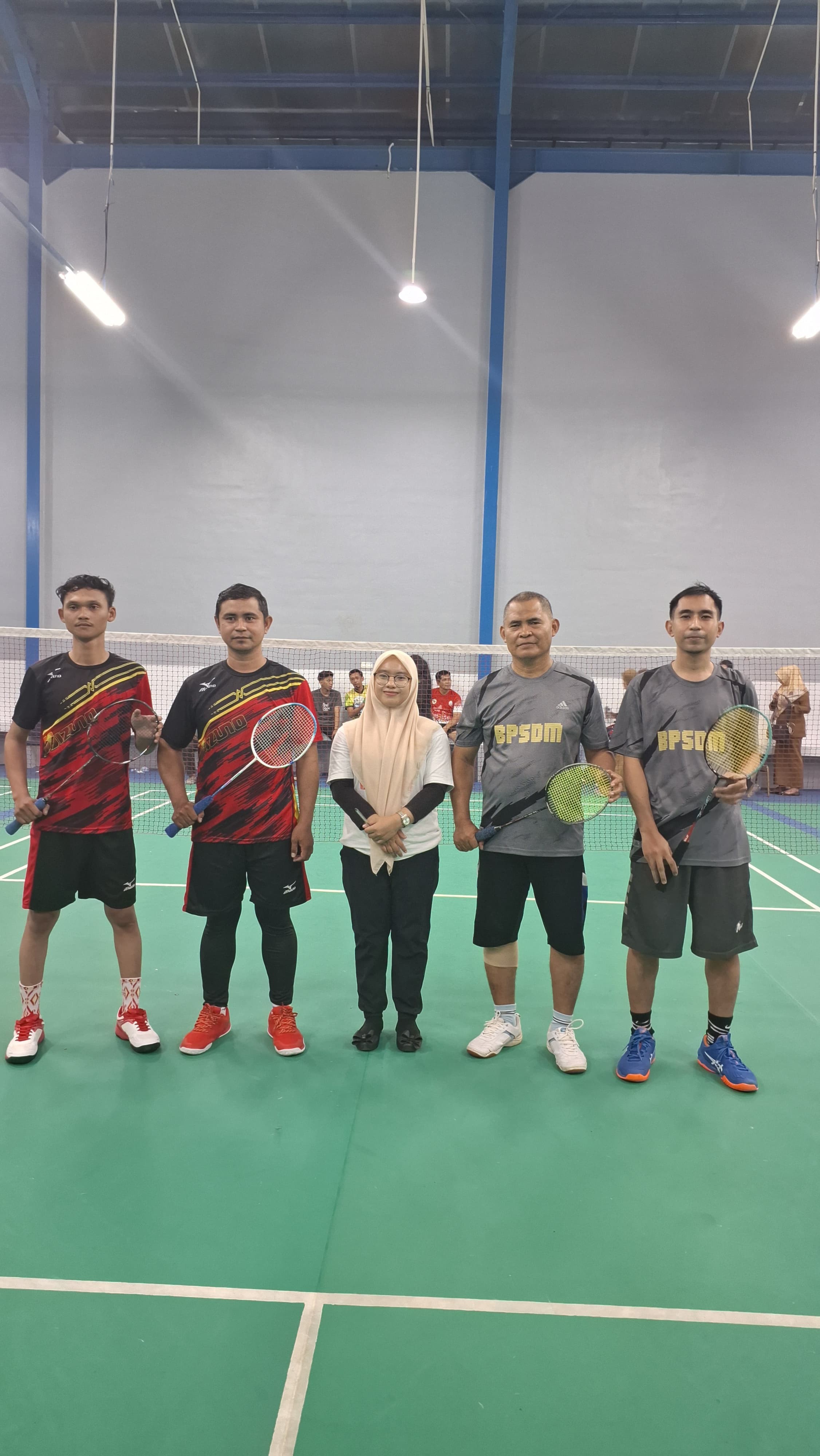 PERTANDINGAN BADMINTON TIM BPSDM