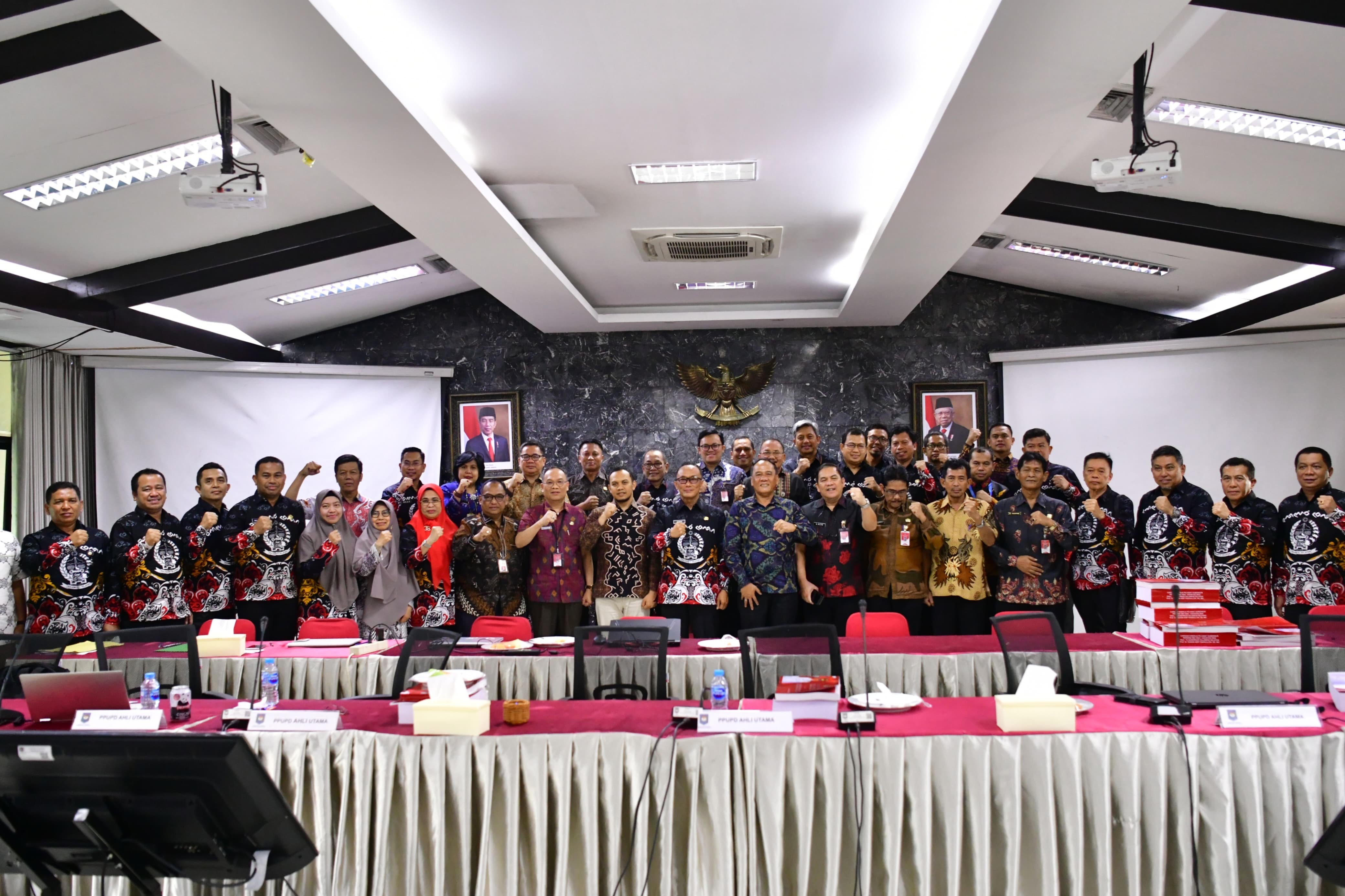 Evaluator Apresiasi Pengendalian Inflasi dan Kemajuan Sulsel Dibawah Kepemimpinan Prof Zudan