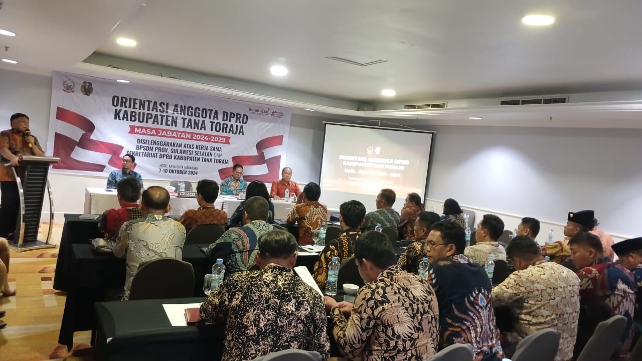 Pembukaan Orientasi DPRD Kab. Sidrap 