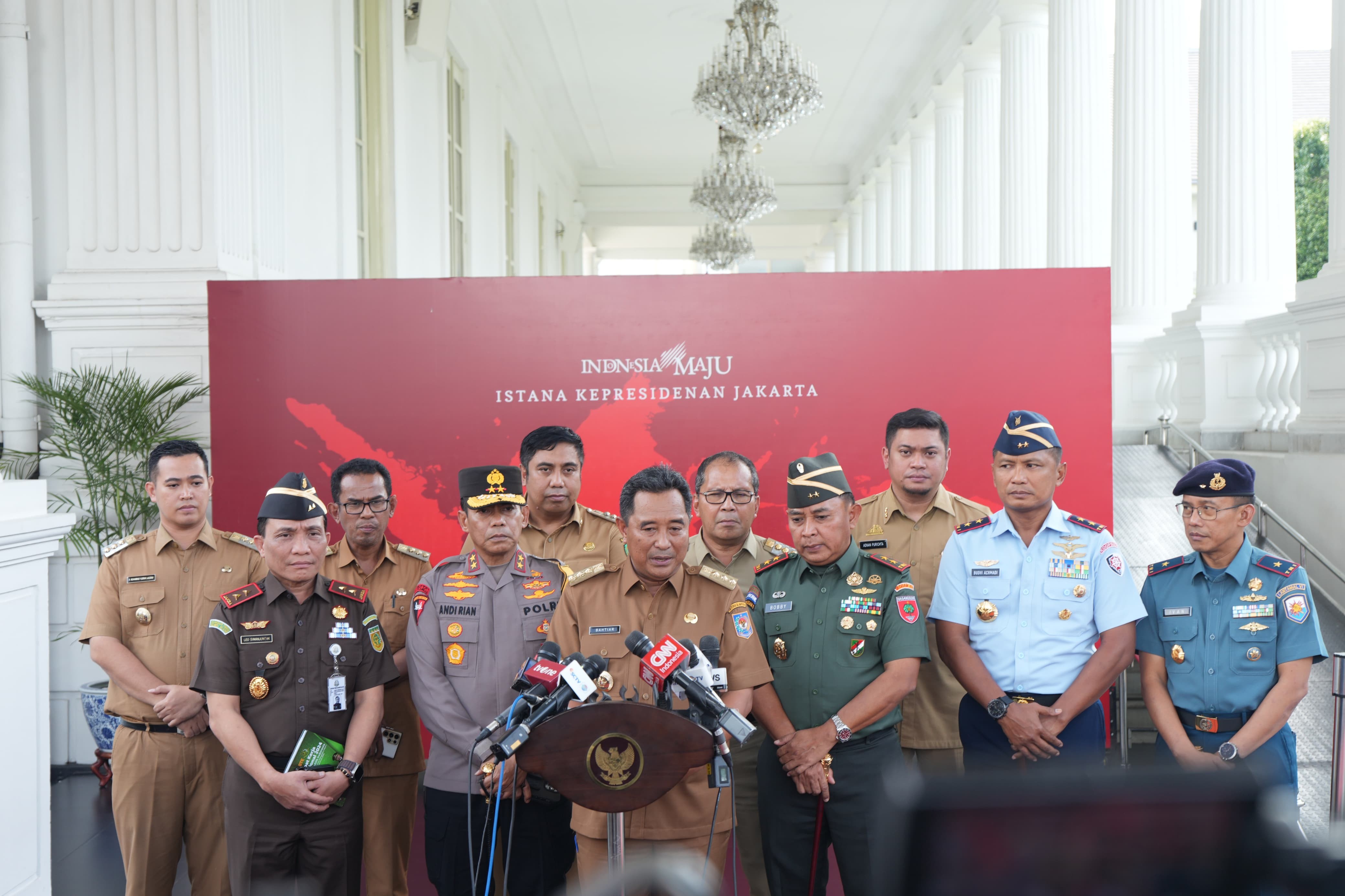 Pj. GUBERNUR BAHTIAR PAPARKAN RENCANA PEMBANGUNAN SULSEL DI DEPAN PRESIDEN JOKOWI