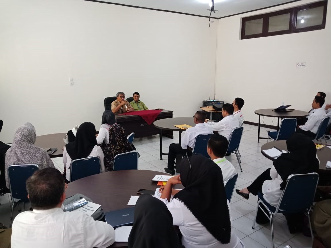 PESERTA HARUS KEMBANGKAN WAWASAN DI ACARA PELATIHAN PENGEMBANGAN SAKIP