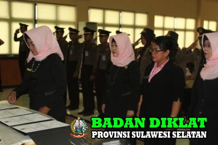 EMPAT ORATOR WIDYAISWARA UTAMA