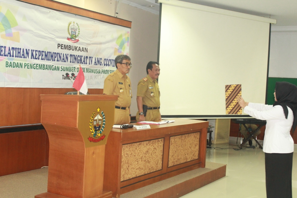 Pembacaan Janji Peserta