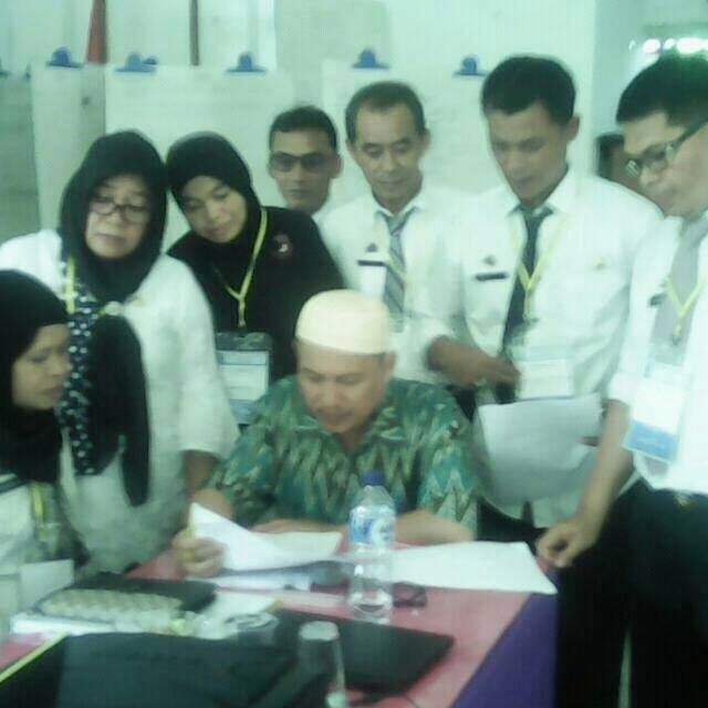 PEMANFAATAN TALENT AQUISITION DENGAN INSTRUMEN ANALISIS  SWOT DI 0RGANISASI PEMERINTAHAN/PERANGKAT D